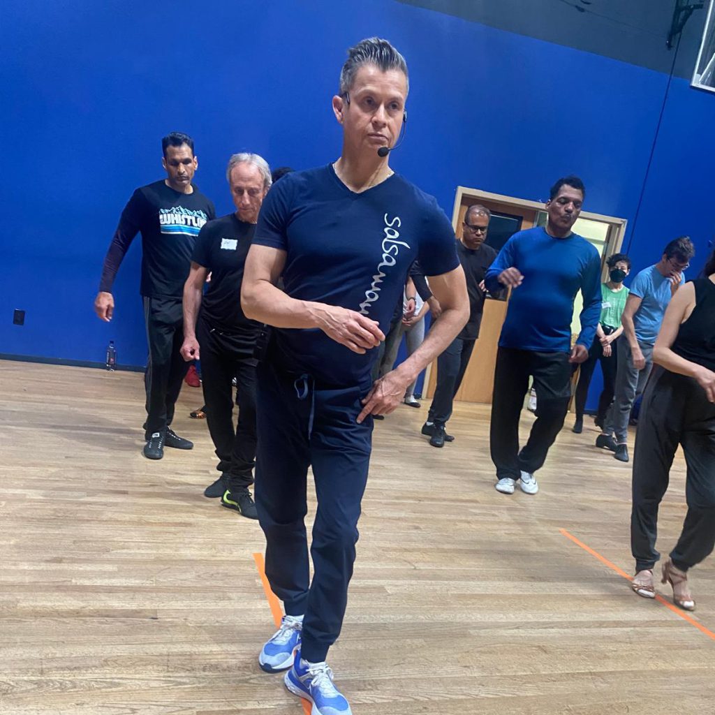 Salsamania training with John